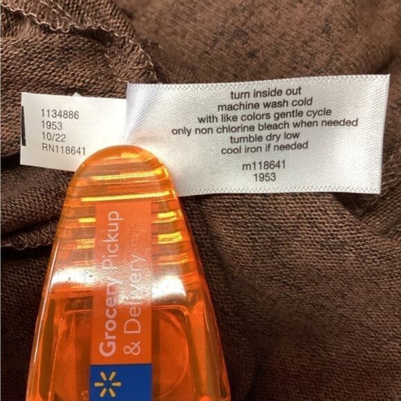 Lane Bryant Women’s Button Front Cardigan Sweater, Brown, size 22/24 - Picture 7 of 7